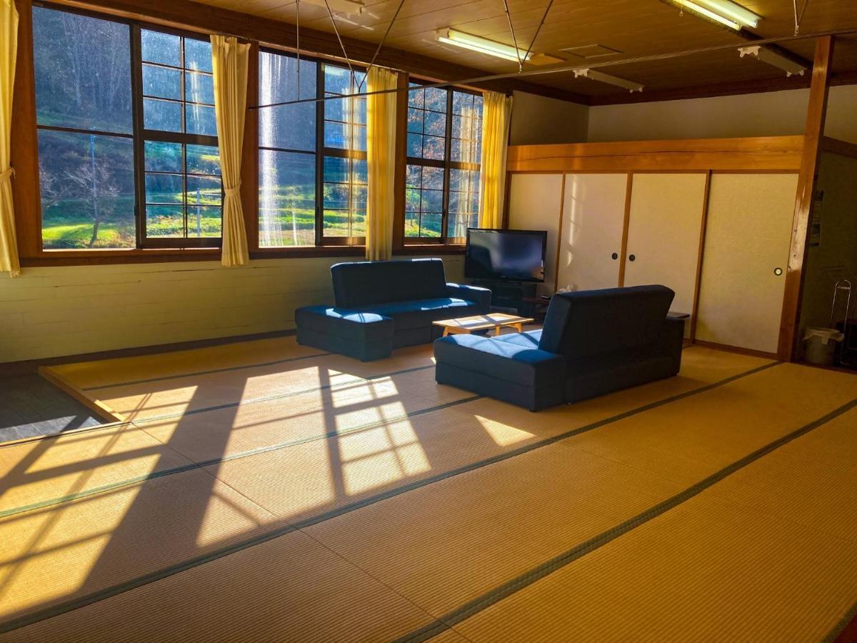 Mori No Bunkou Fuzawa - Vacation Stay 92943V Tadami Dış mekan fotoğraf